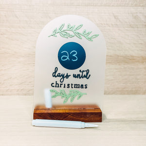 Christmas Countdown Chalkboard Acrylic- Green Vines